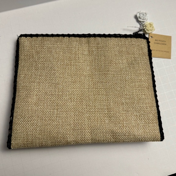 Pouch bags from Kultura - Picture 4 of 7